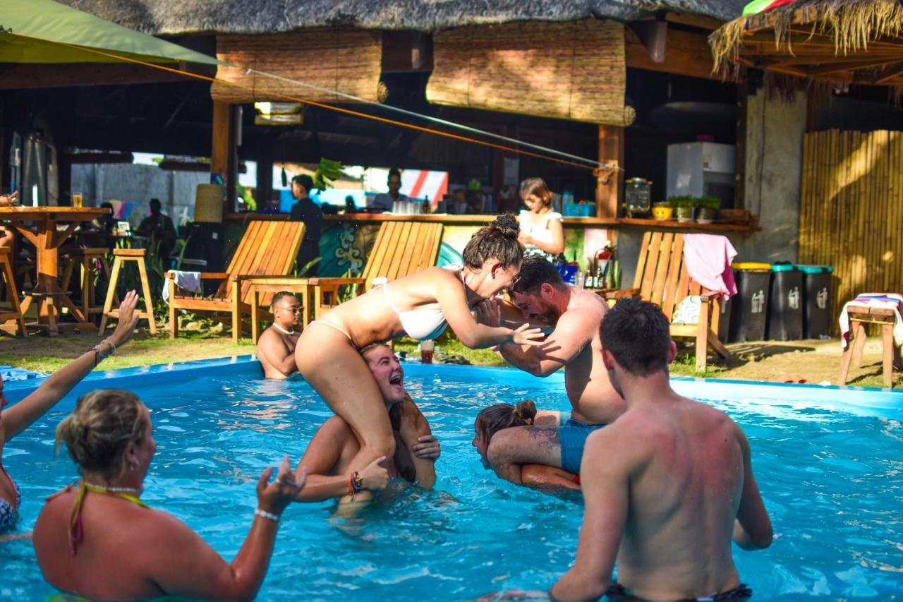 Mad Monkey Hostel Siargao (Adults Only) General Luna  Kültér fotó